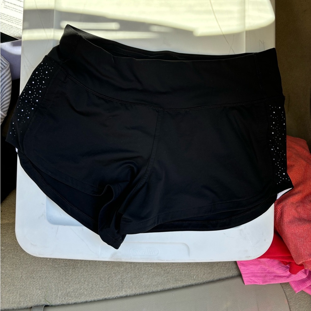 Black lululemon running shorts
